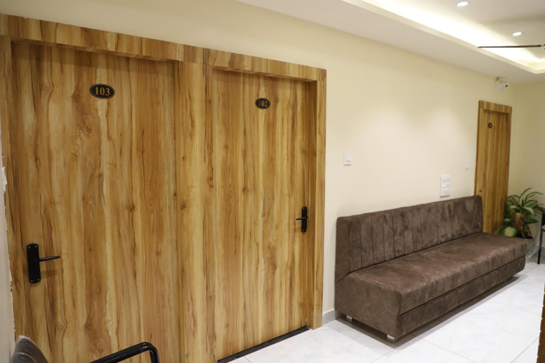 Public Area 2, Hotel Anubhuti, Ujjain