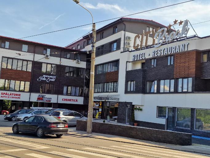 Others 4, Hotel City Break, Galati