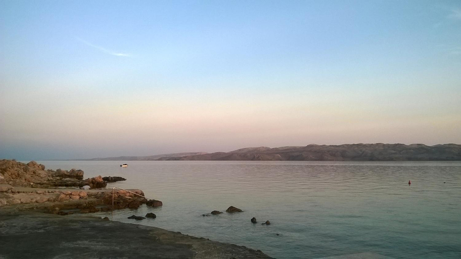 Others 5, Apartment Matea - 20m from the beach, Karlobag