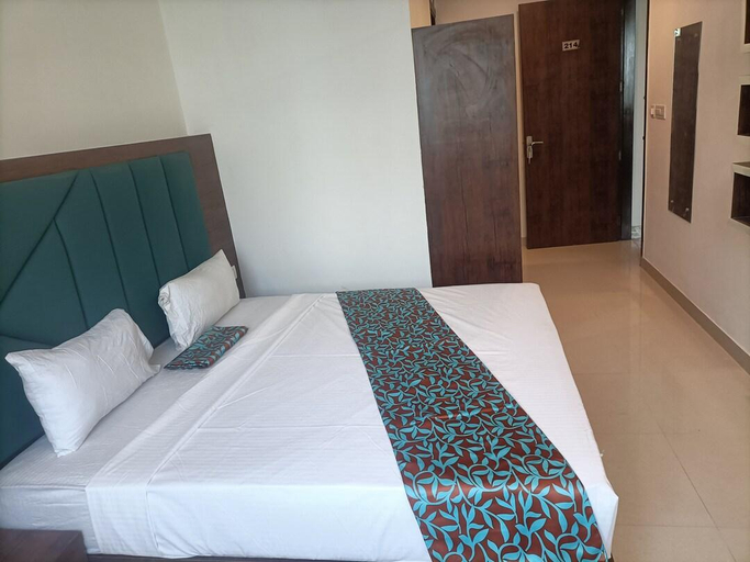 Bedroom 6