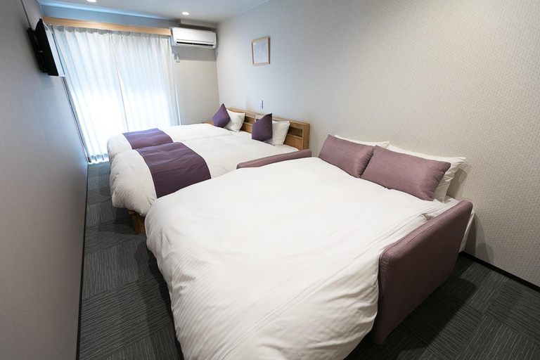 Bedroom 8