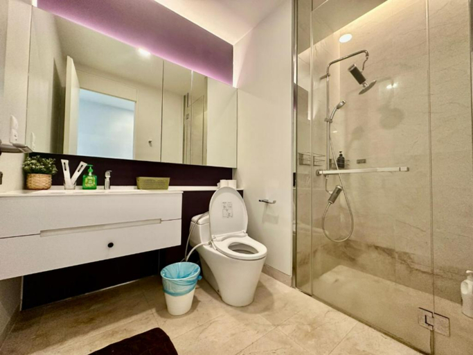 Bathroom 5, Queen Suites Tropicana The Residence KLCC Kuala Lumpur City Centre, Kuala Lumpur