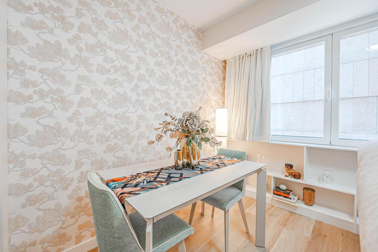 3, Apartamentos Centro Colon, Madrid