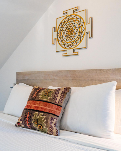 Bedroom 3, Twin Gables of Woodstock, Ulster