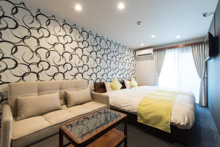 Bedroom 12
