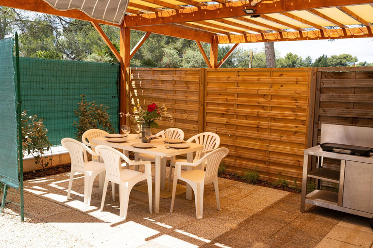 Facilities 4, Gites Velaux Ecureuil et Pinede, Bouches-du-Rhône