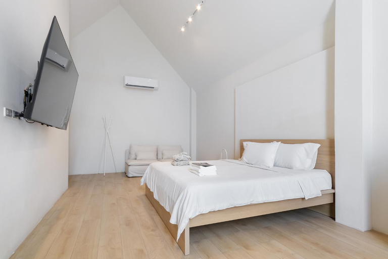 Bedroom 25