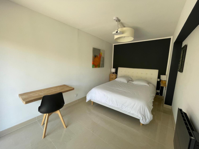 Others 2, Appartement Villa d'Aurore, Alpes-Maritimes