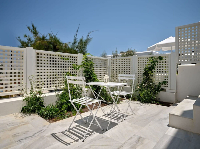 Room 5, Villa Maria - Naoussa Squares Blue Gold Suite, South Aegean