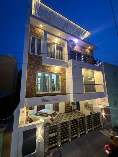 Exterior 15