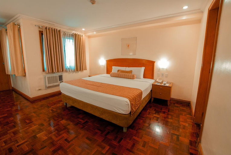Bedroom 14