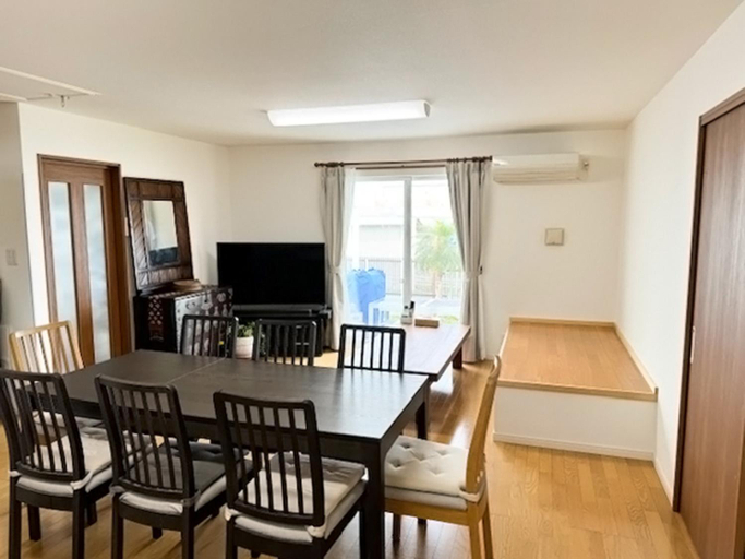 Dining Room 4