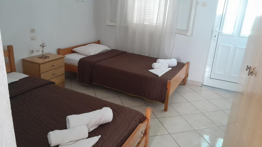 Bedroom 2, Avli Studios, Thessaly
