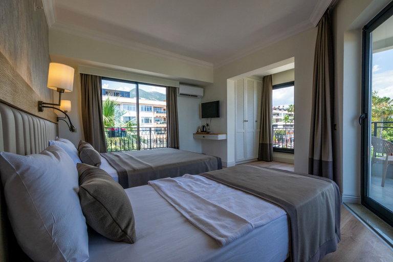 Bedroom 4, De Manor Hotel, Alanya