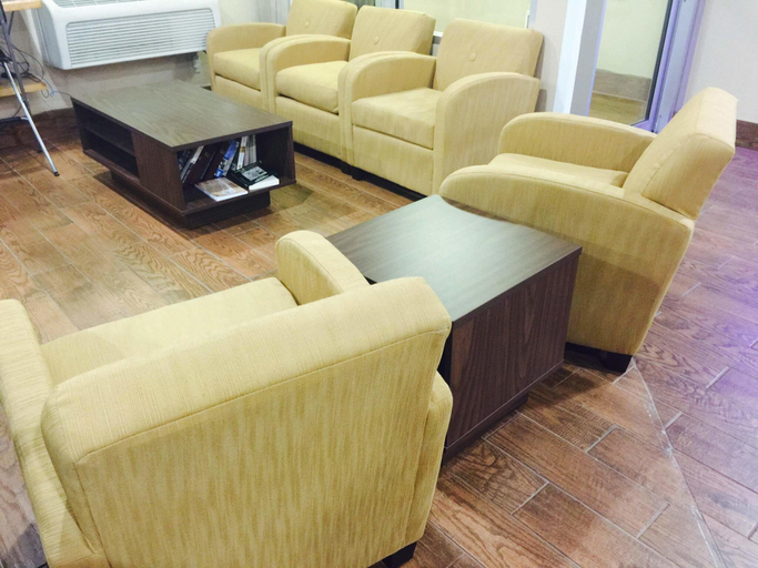 Public Area 2, Super 8 by Wyndham Cedar City, Iron