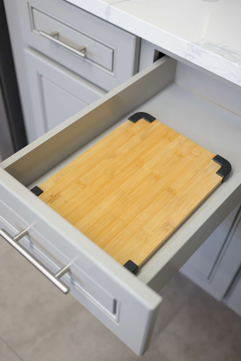 Room 5, Comfy Retreat With Yard Cozy Interiors, Los Angeles