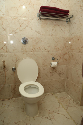 Bathroom 3, Sri Kamala Nivas, Vellore
