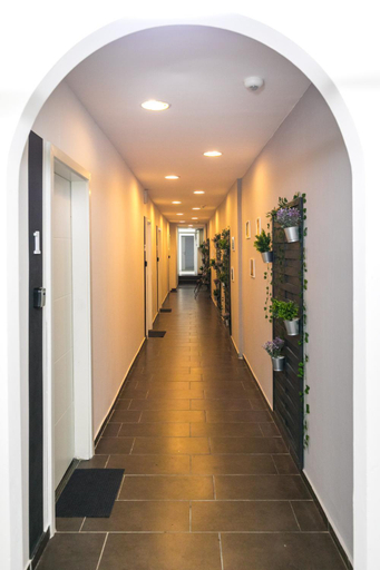 Public Area 3, Mariposa Apartments, Budapesti