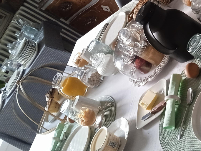 Food & Drinks 4, Le Ronsard, Jura