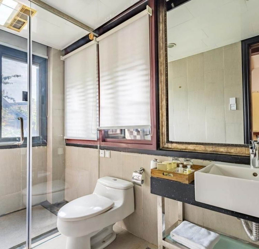 Bathroom 3, Floral Hotel The Upper House Pingle, Chengdu