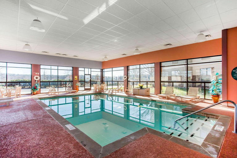 Sport & Beauty 5, Comfort Inn Franklin Highway 96, Williamson