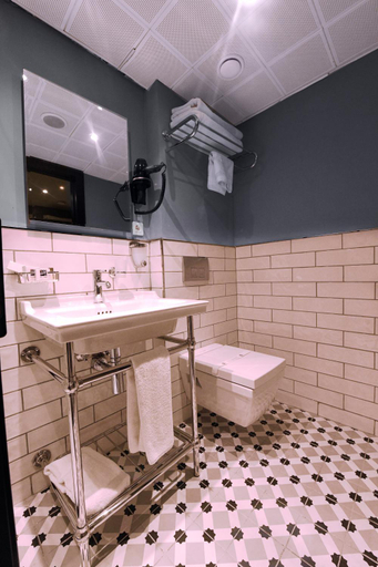 Bathroom 5, Inncity Hotel Nişantaşı, Beşiktaş