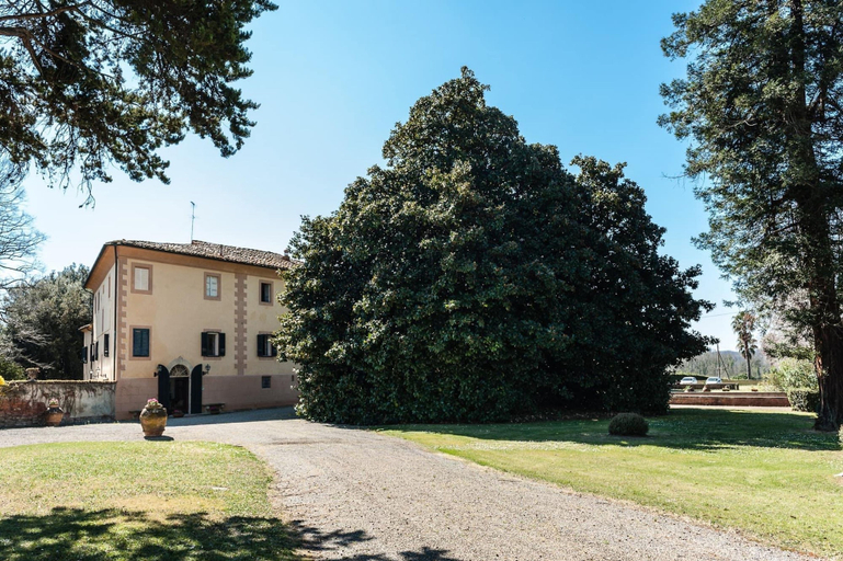 Room 2, Villa Ott in Crespina, Pisa