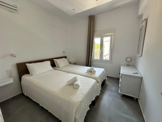 Others 2, Pandora Studios Skiathos, Thessaly