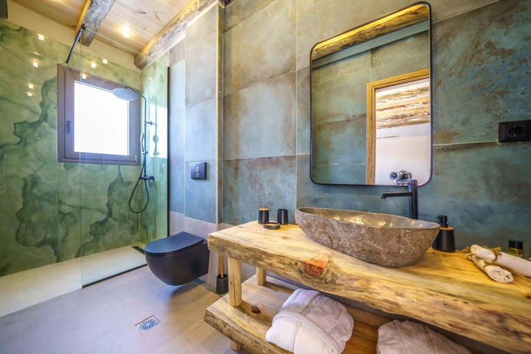 Bathroom 3, Casa Astra, Crete