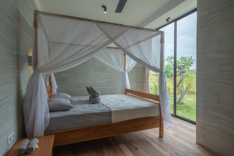 Bedroom 13