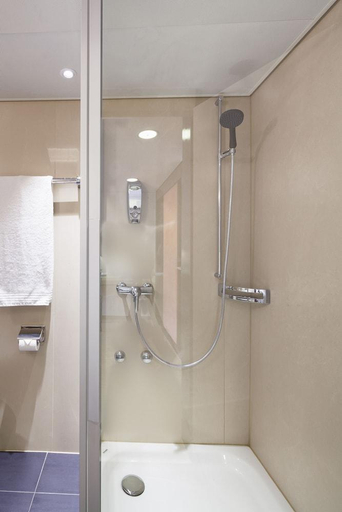 Bathroom 6