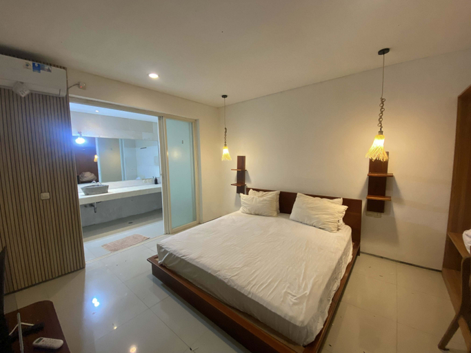 Bedroom 14