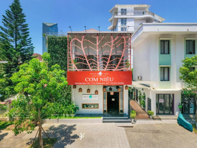 Exterior & Views 2, Êmm Hotel Huế, Huế