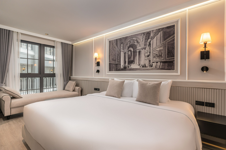 Bedroom 12