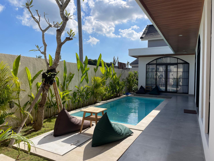 Others 3, Resoree Villa Pererenan, Badung