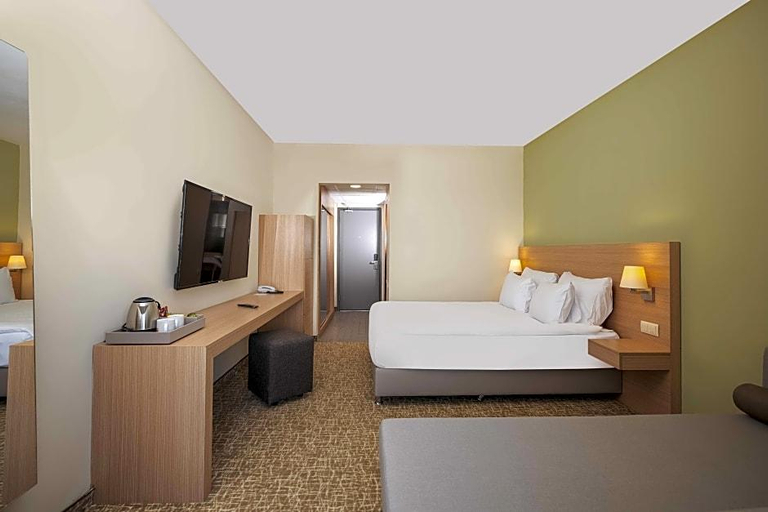 Bedroom 3, Grand Prestige Hotel & Spa, Manavgat