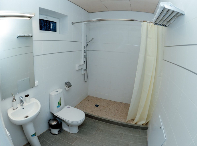 Bathroom 3, Lavola, Vyborgskiy rayon
