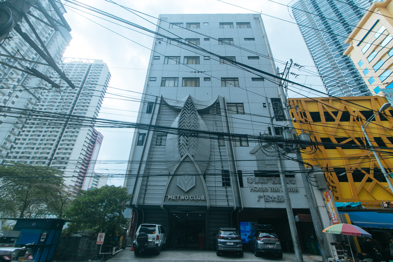 Exterior & Views 2, Home Me Hotel by RedDoorz, Makati City