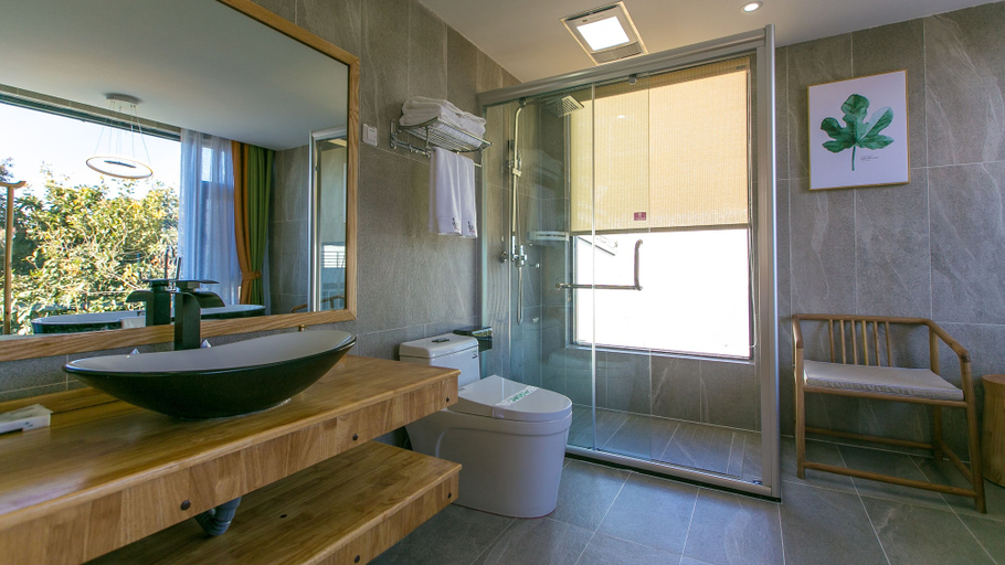 Bathroom 3, Floral Hotel Dali Fanyin Shiguang, Dali Bai