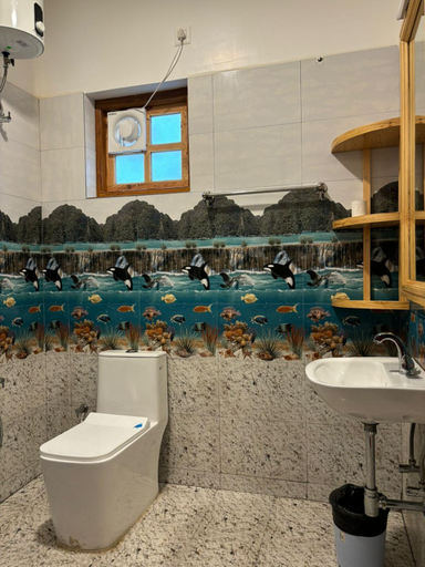 Bathroom 15