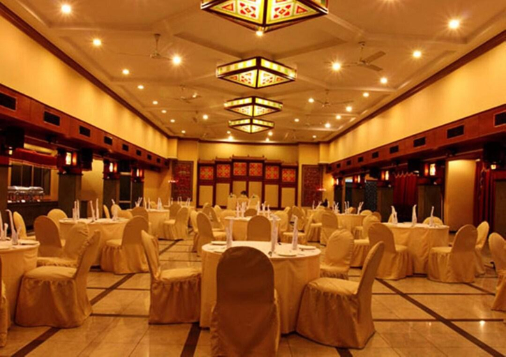 Food & Drinks 5, Taj Mahal Hotel Abids, Hyderabad