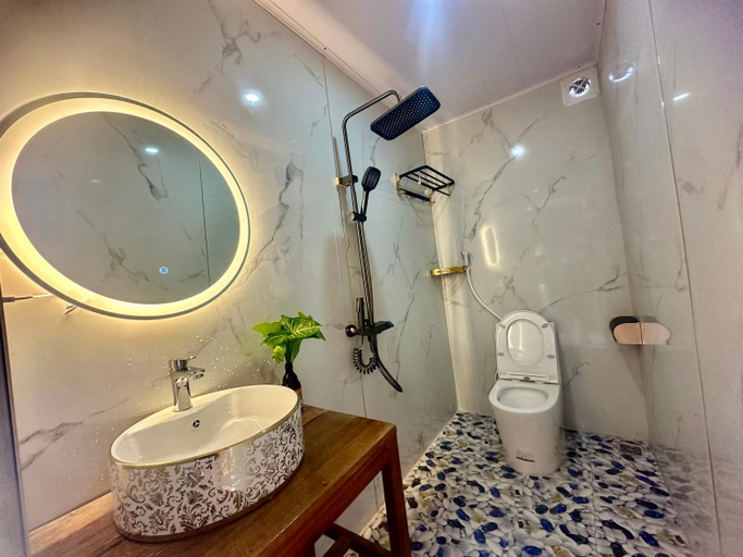 Bathroom 2, Du Gia Field View Homestay, Yên Minh
