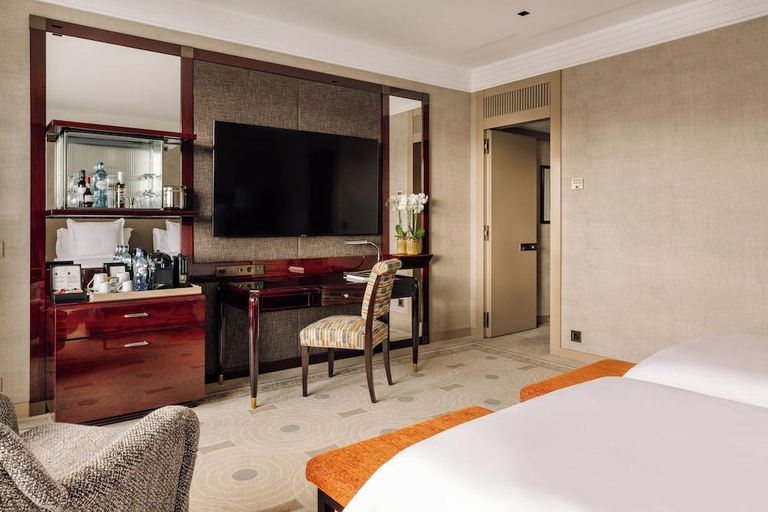 Bedroom 13