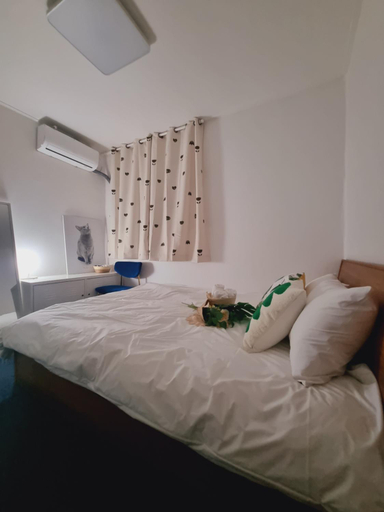 Bedroom 16