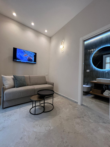Others 2, Elegant Rooms, La Spezia