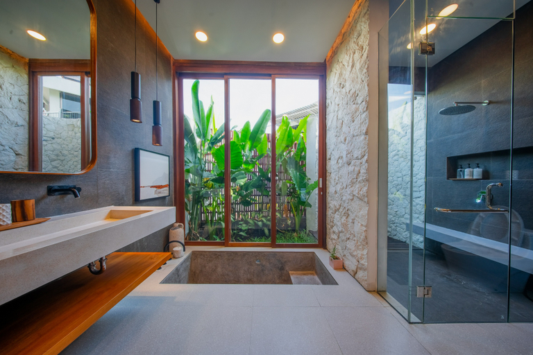 Bathroom 5, VIIV House by SooBali, Badung