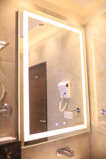 Bathroom 4