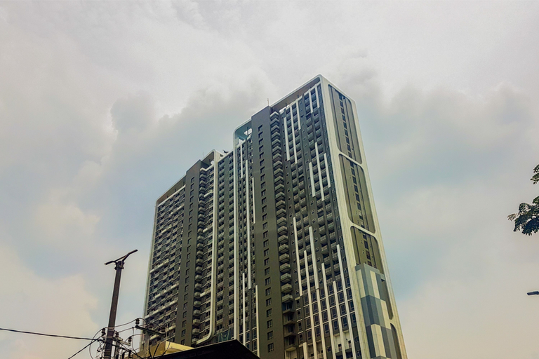 Modern and Comfy Studio Apartment Springwood Residence Tangerang By Travelio