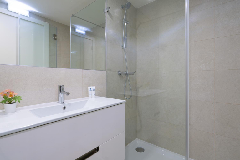 Others 3, Host Wise - Central Private Flats - Terrace, Porto