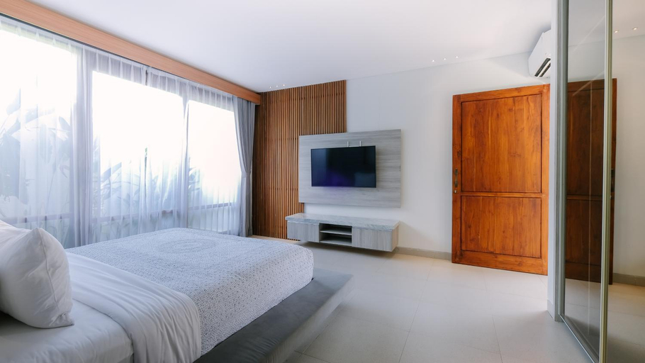 Bedroom 8